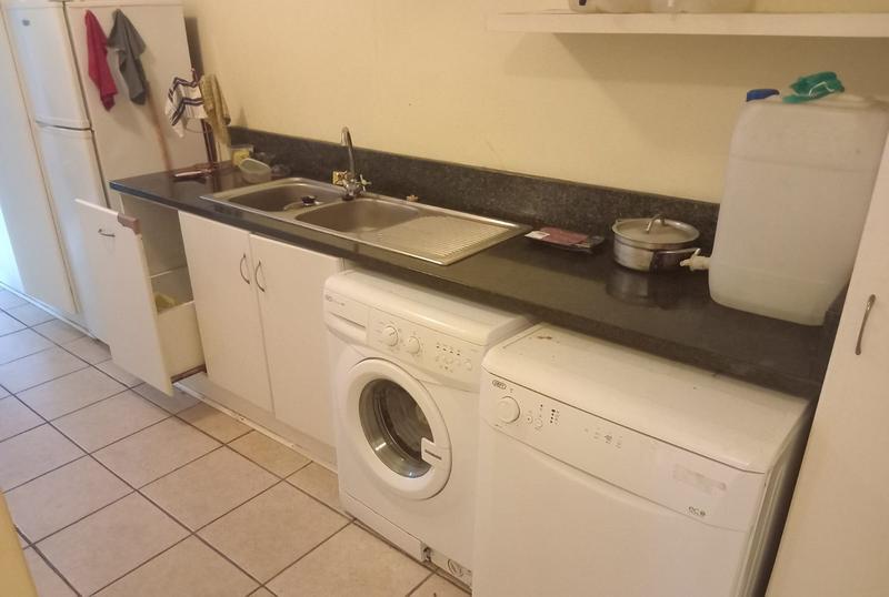 To Let 3 Bedroom Property for Rent in Grahamstown Eastern Cape